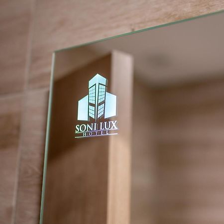 Hotel Soni Lux Tuzla Exterior foto