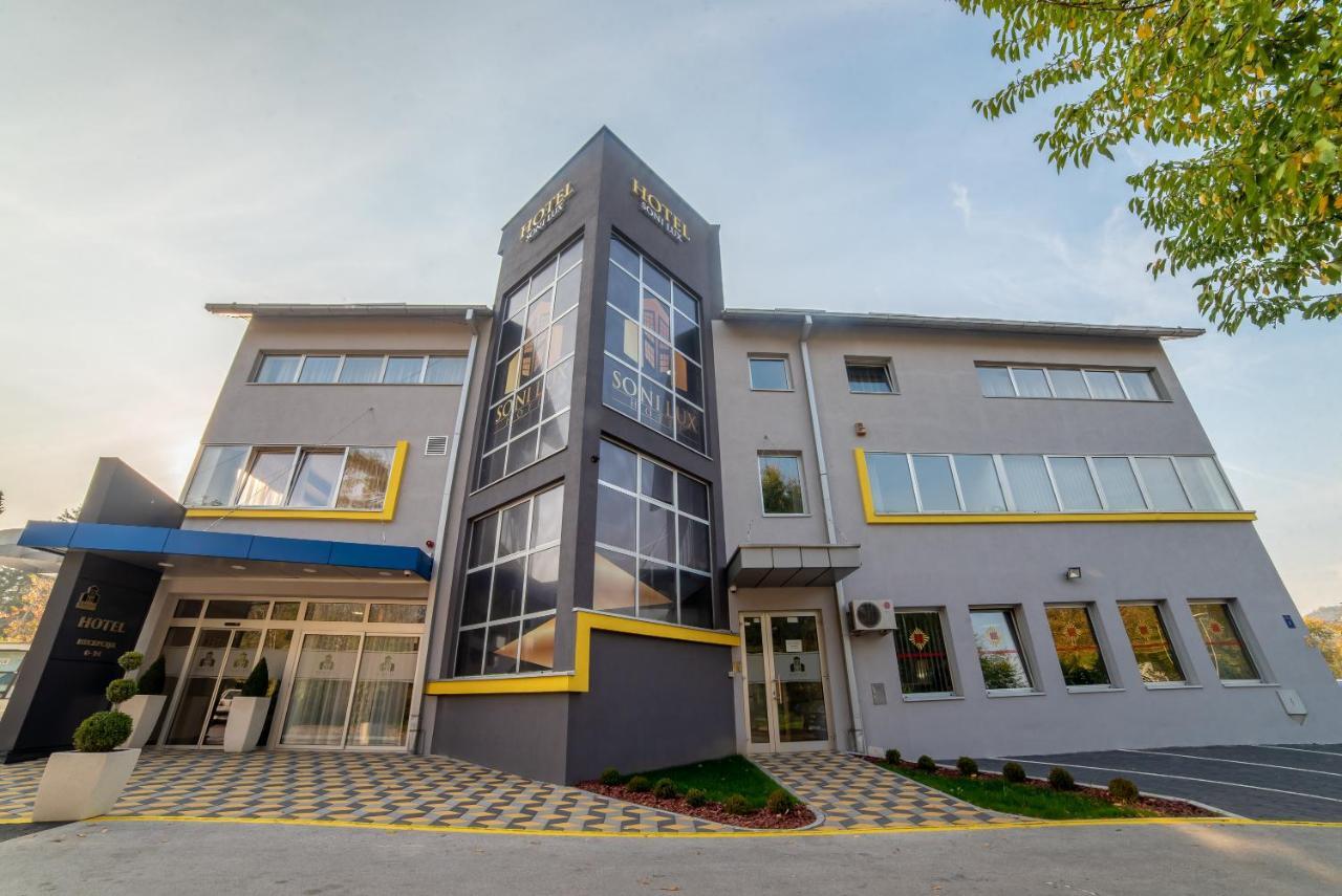 Hotel Soni Lux Tuzla Exterior foto